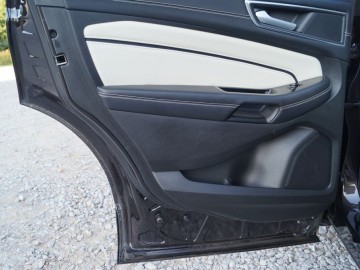 Ford Edge Vignale 2.0 TDCi Twin Turbo 210 KM 6AT &ndash; Amerykański punkt widzenia